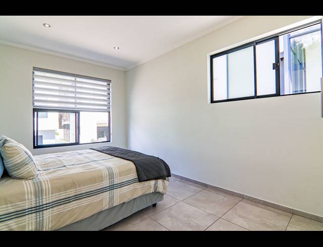 3 BEDROOM CLUSTER TO LET IN EDENBURG